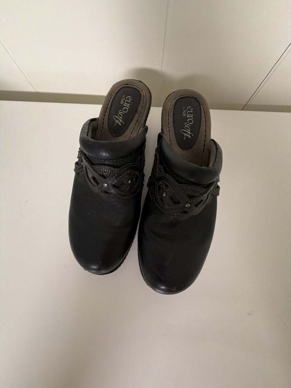 EuroSoft Black Leather Clog Mules Size 7M